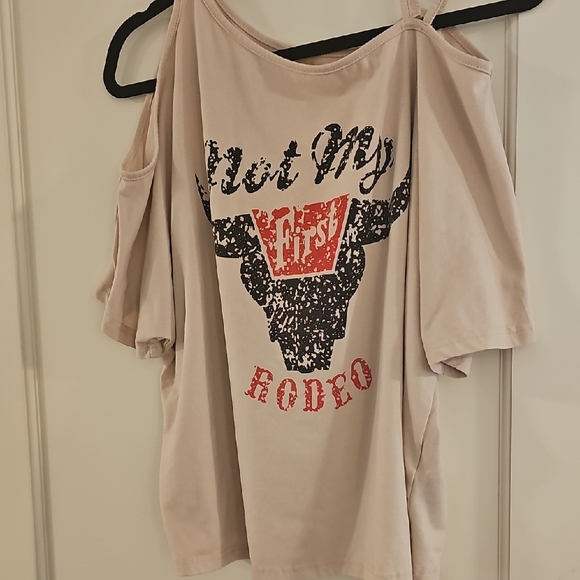 Emery Rose Tops - Women's Beige Graphic Tee - Not My First Rodeo